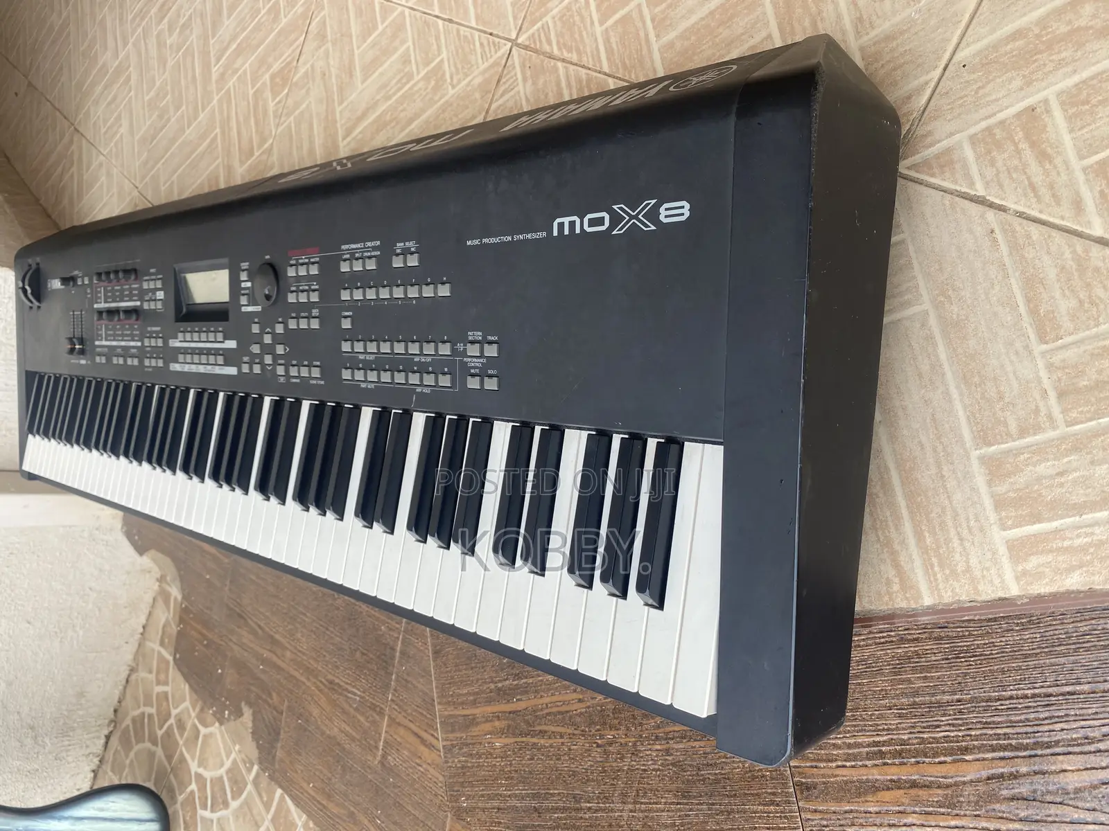 Yamaha Mox8