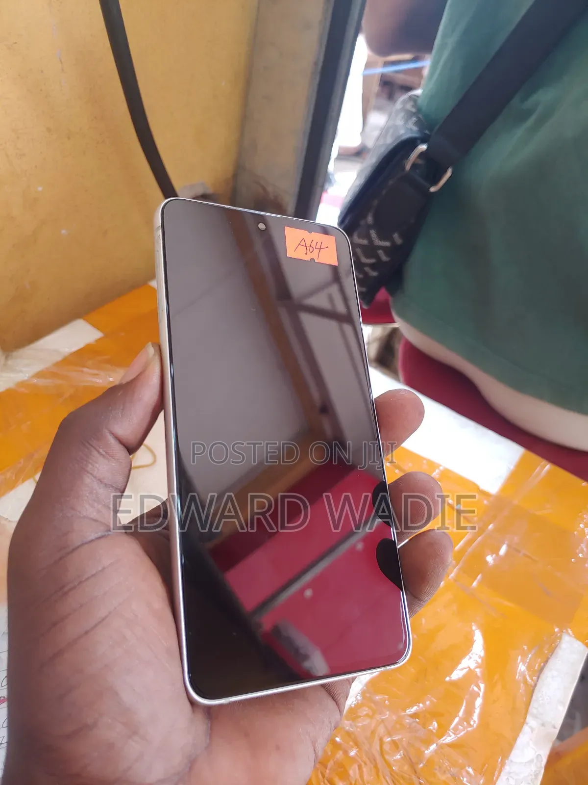 Samsung S21 FE Screen