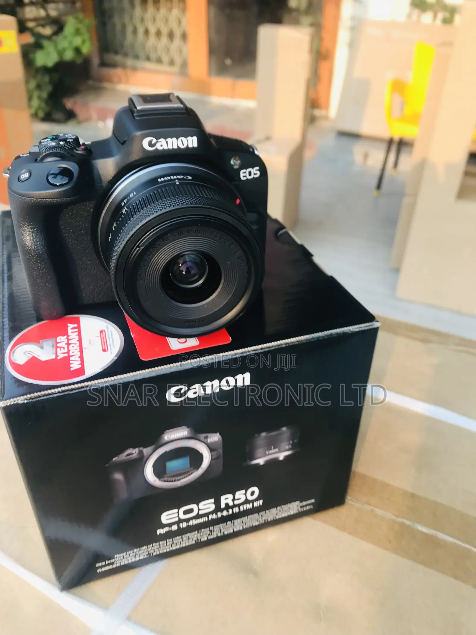 Bestselling Canon EOS R50 Mirrorless Camera Rf-S18-45mm
