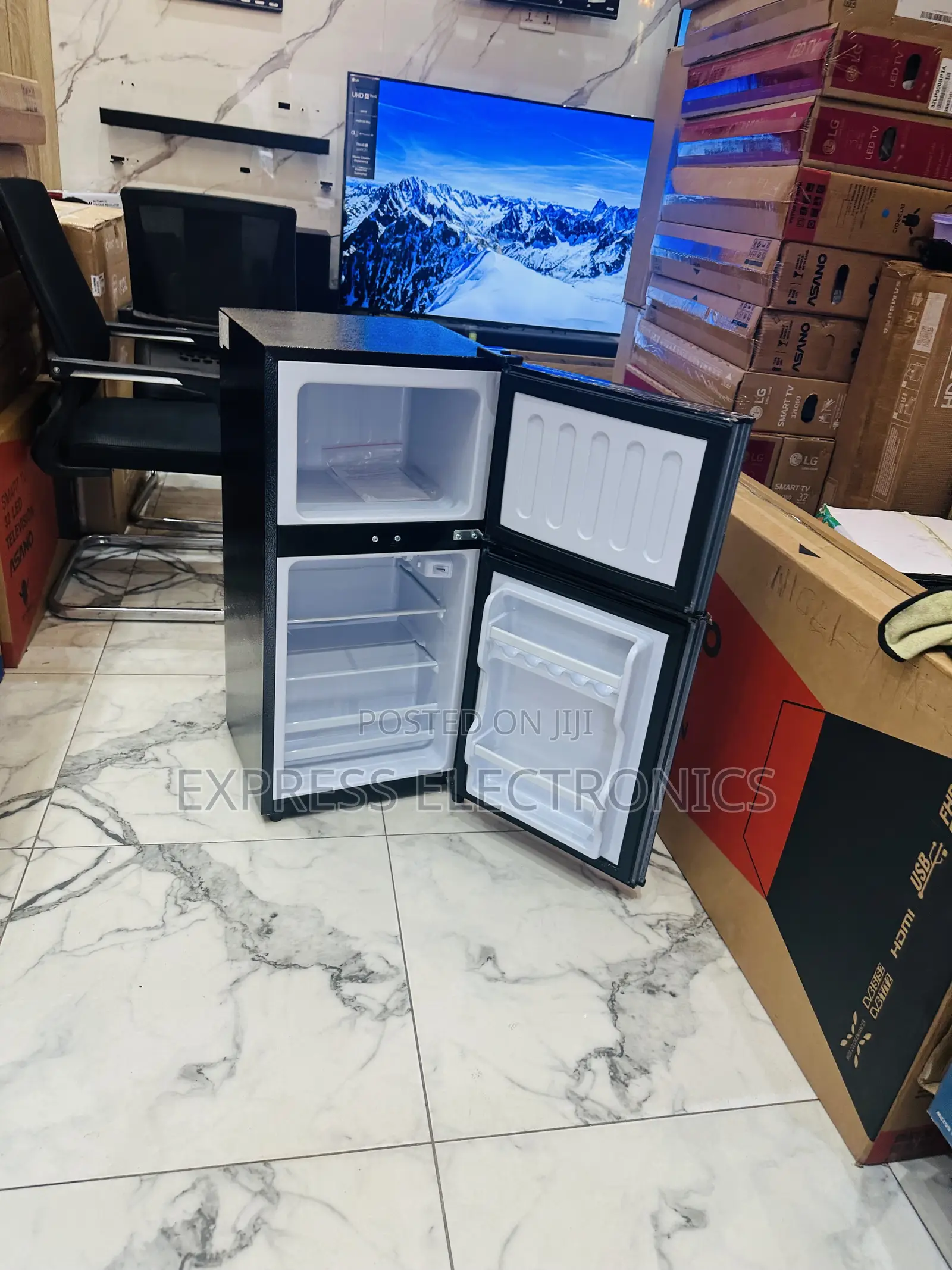 Smart Storage Solutions Double Door Table Top Pearl