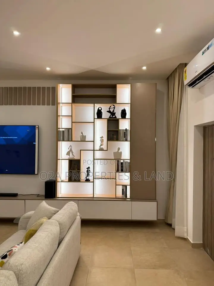 3bdrm House in Ashaley Botwe, for sale