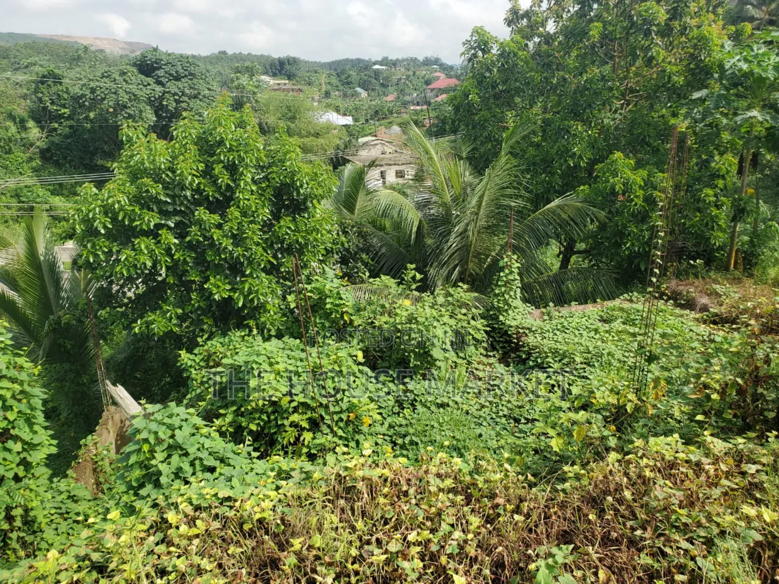 4bdrm House in Umat, Tarkwa Nsuaem for rent