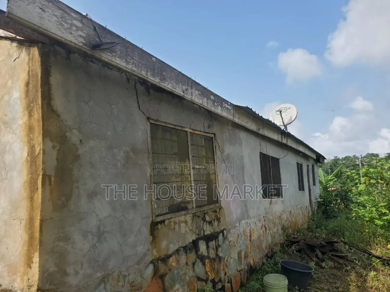 4bdrm House in Umat, Tarkwa Nsuaem for rent