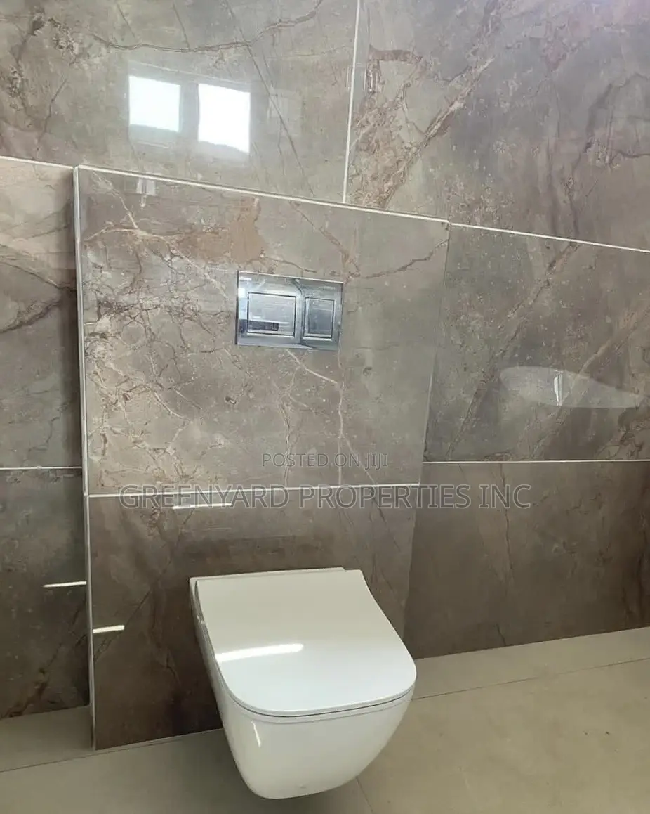 4bdrm Mansion in East Legon for sale