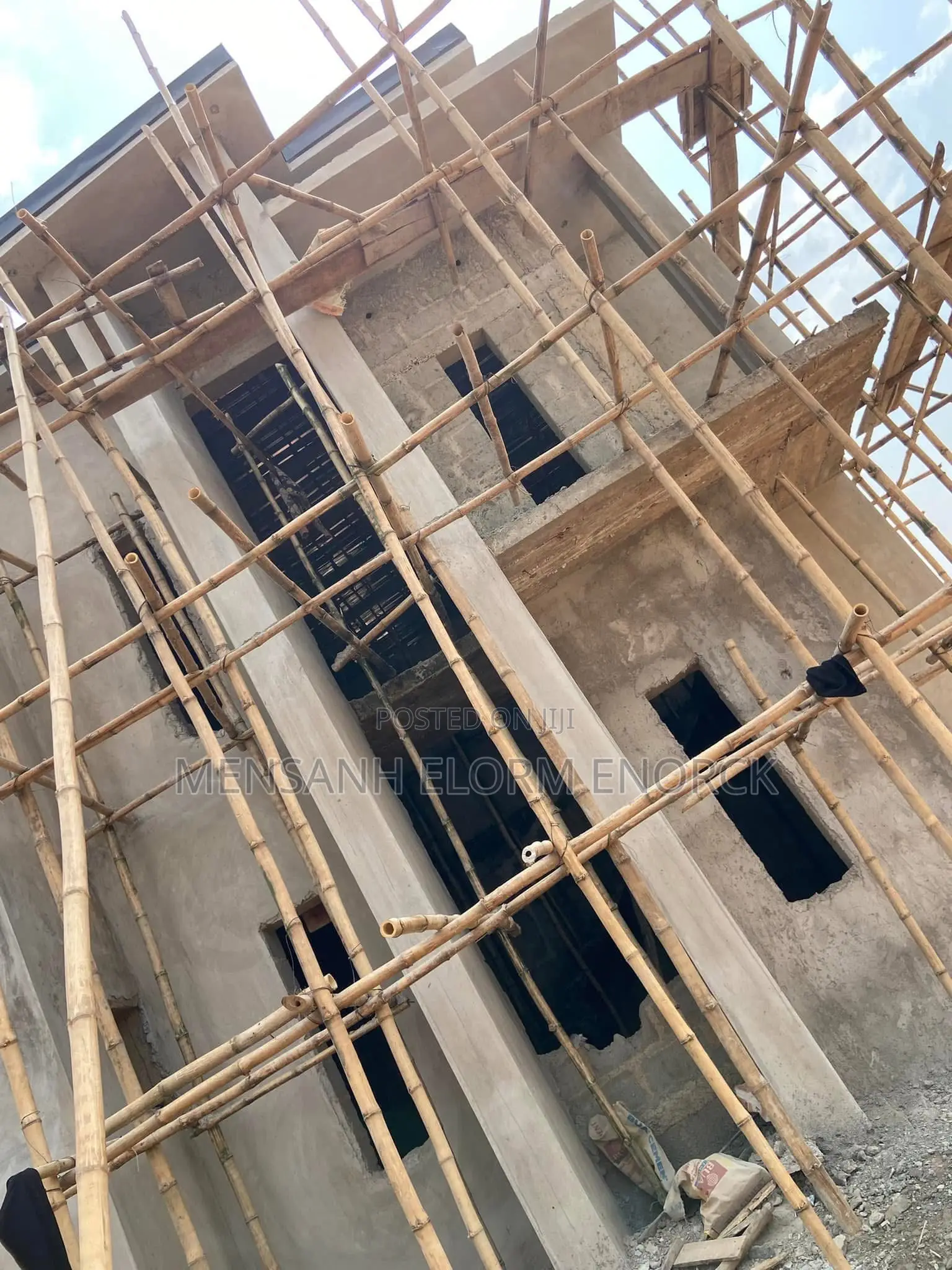 Building House and Face Wall