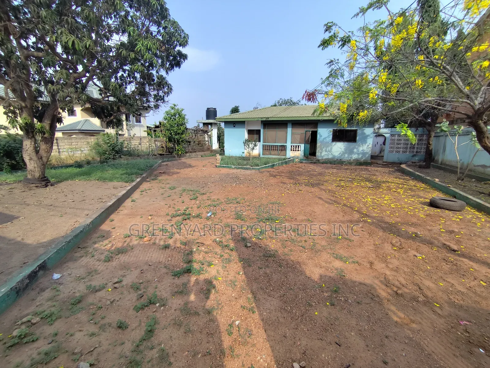 2bdrm House in Housing Down, Adenta for sale