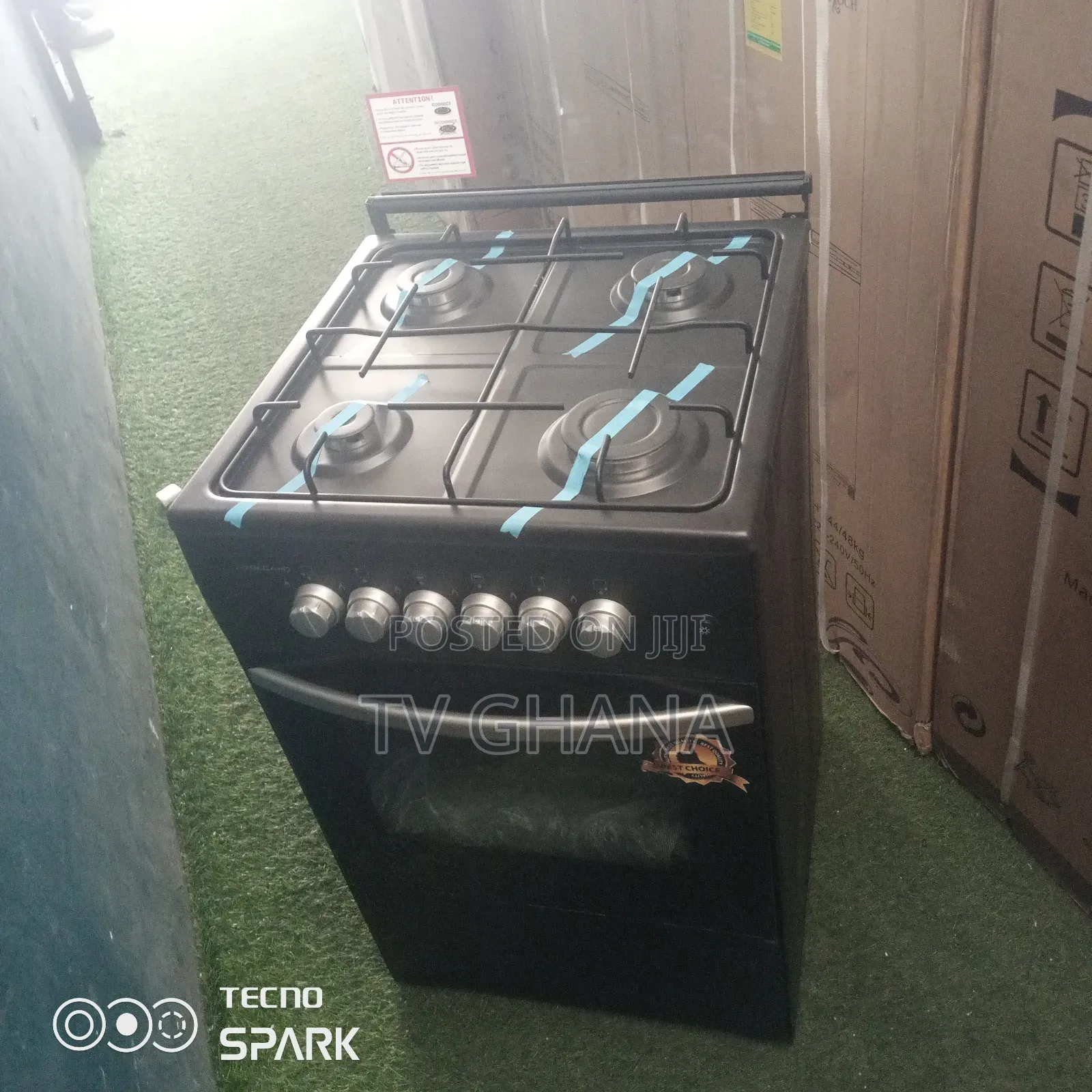 Most New 4 Burner Gas Cooker Volcano Gas Cooker Black Color