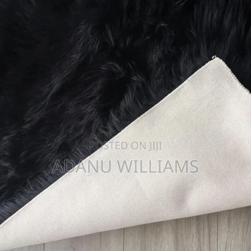 Ultra Luxury Modern Heavy Fluffy Bedside Mat