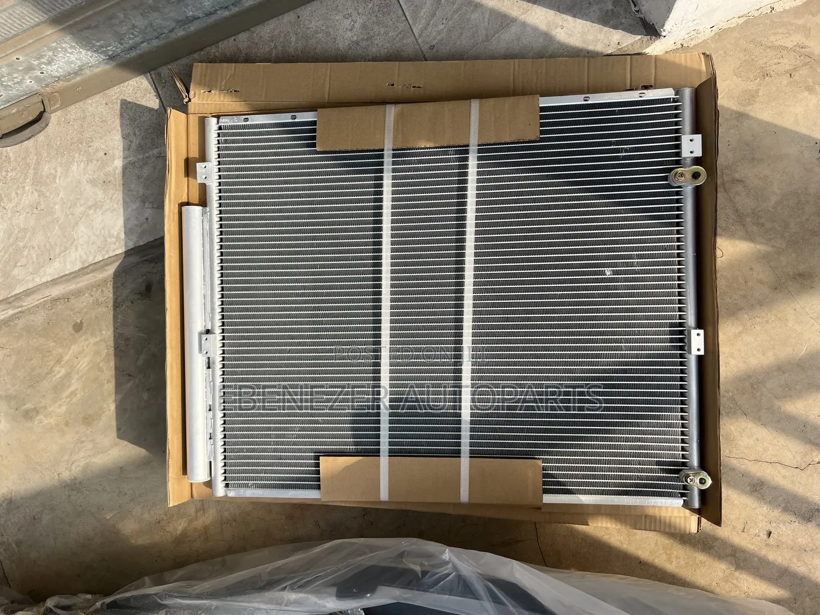 Land Cruiser V8 AC Condenser