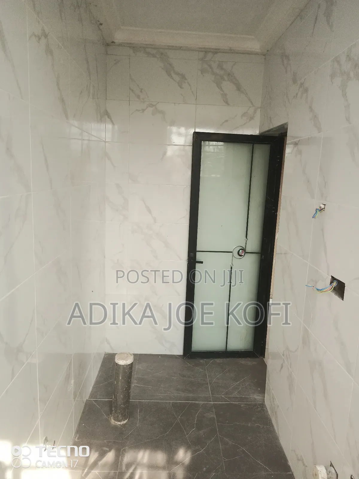 Interior Tiles Workers