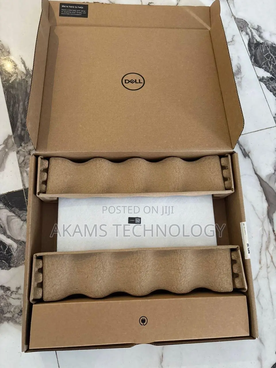 New Laptop Dell Inspiron 14 16GB Intel Core I7 SSD 1T