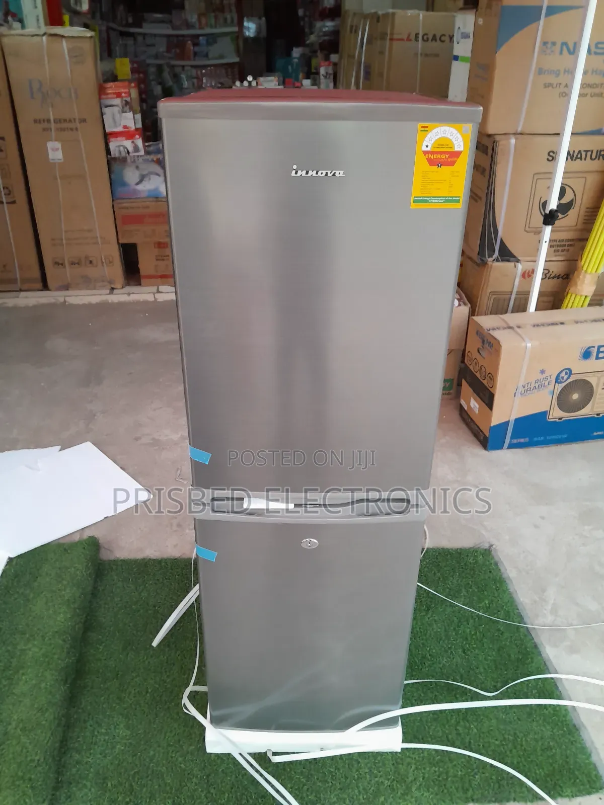 Innova Durable Double Door Combi Fridge 140 Litres