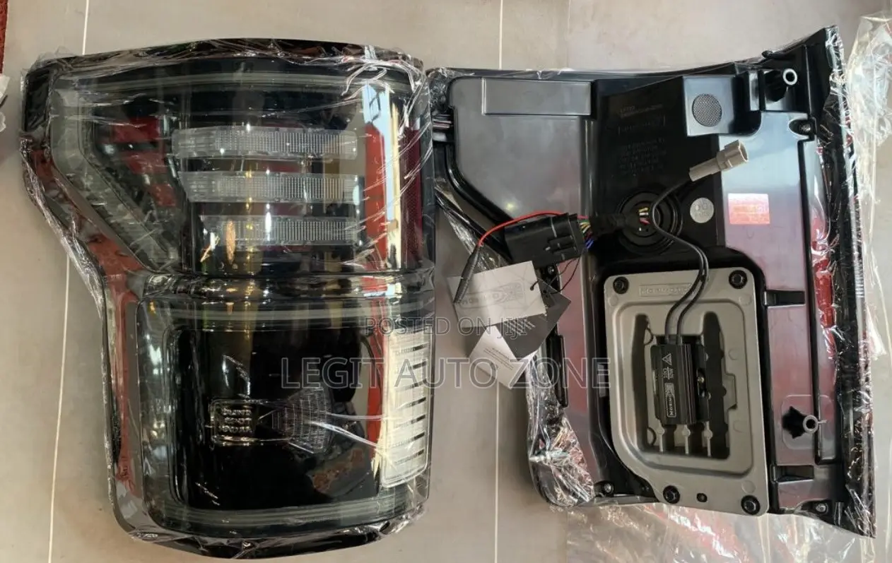 Ford F150 2018,2021,Spec Taillights With Charger Available