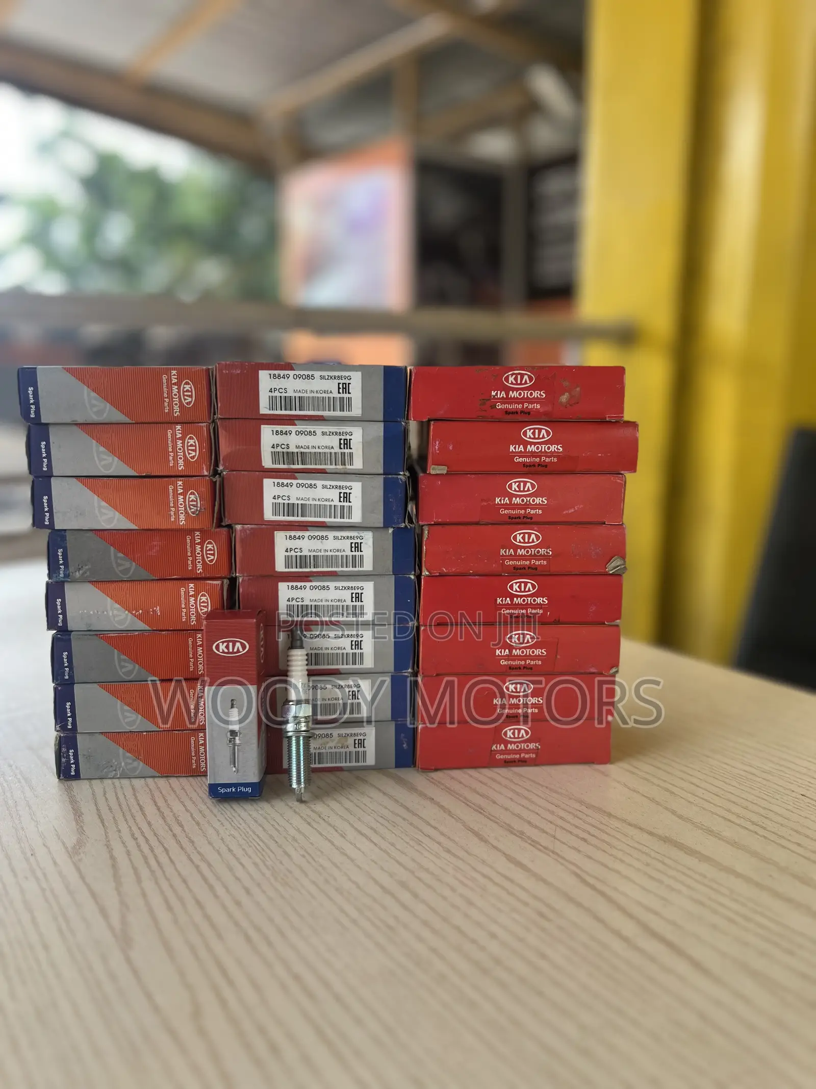 Original Hyundai Kia Spark Plugs Available