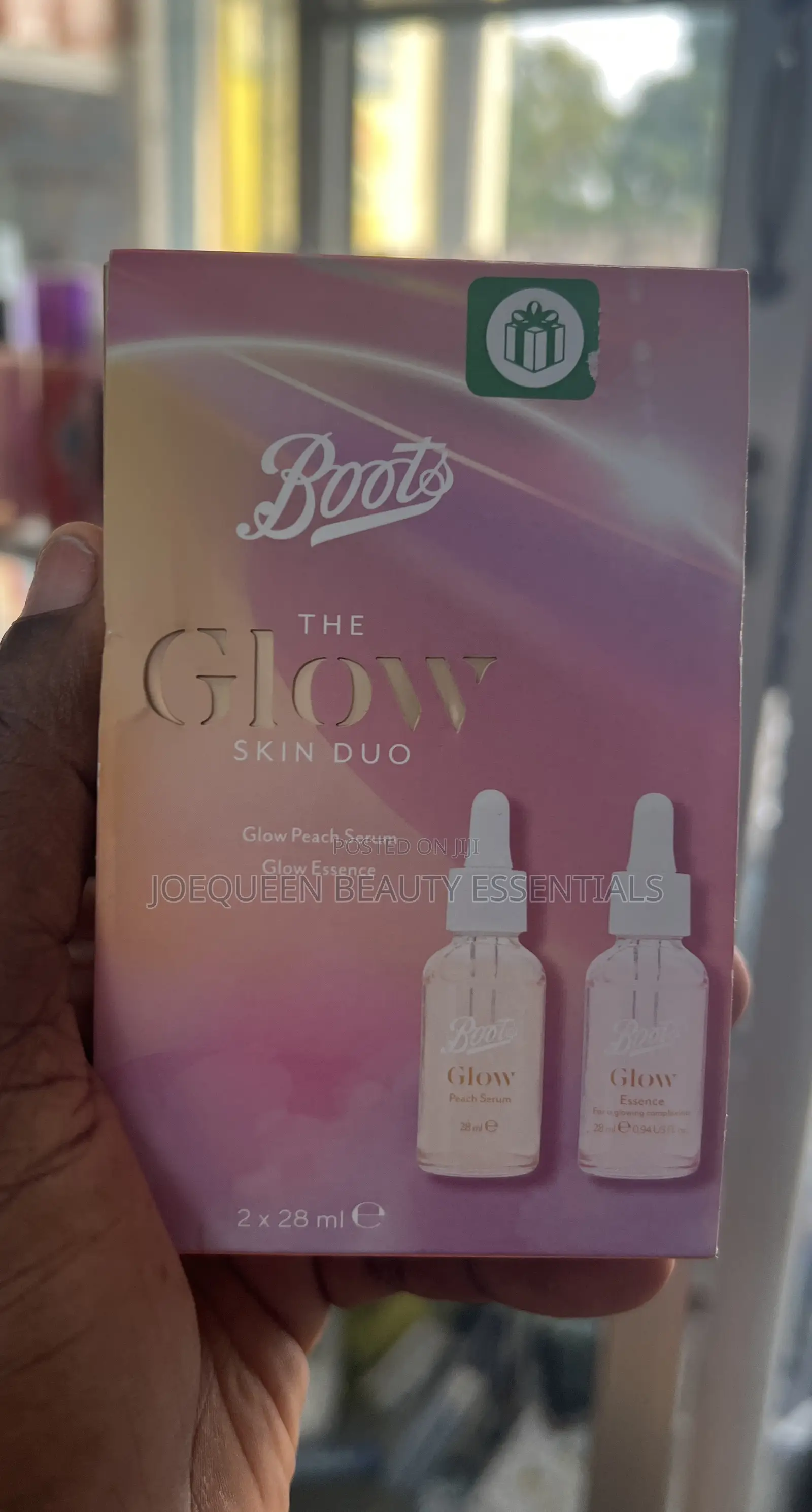 Boots Glow Skin Duo
