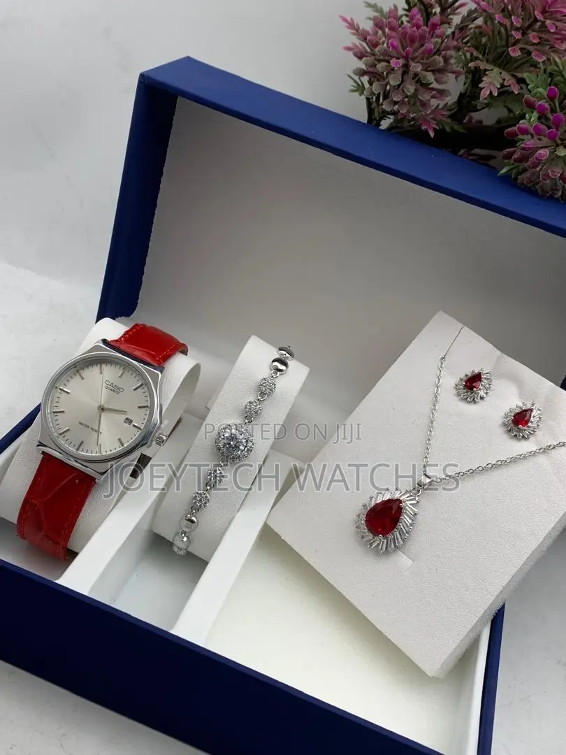 Be My Valentine Set For Women