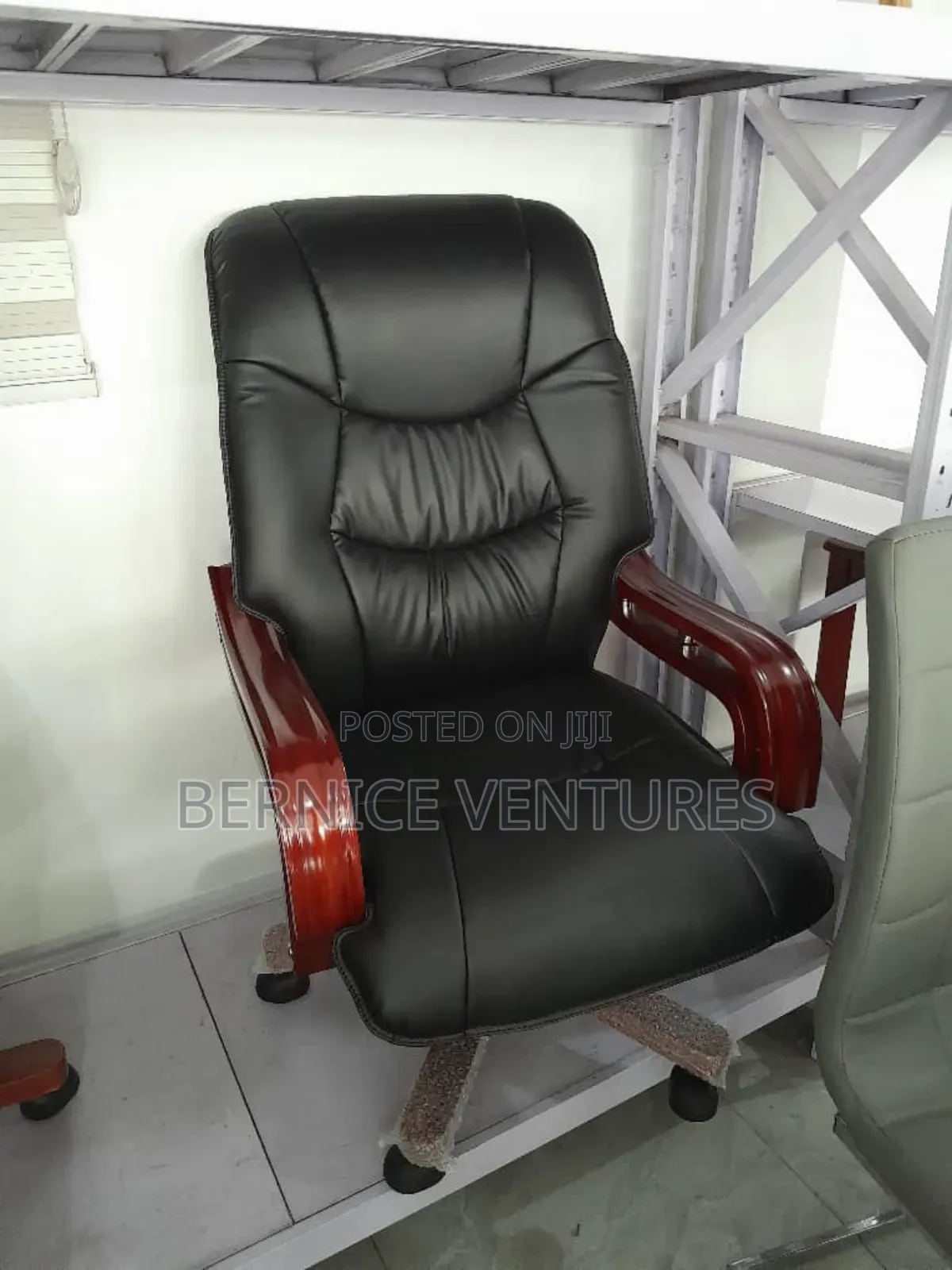 Premium Swivel Chairs