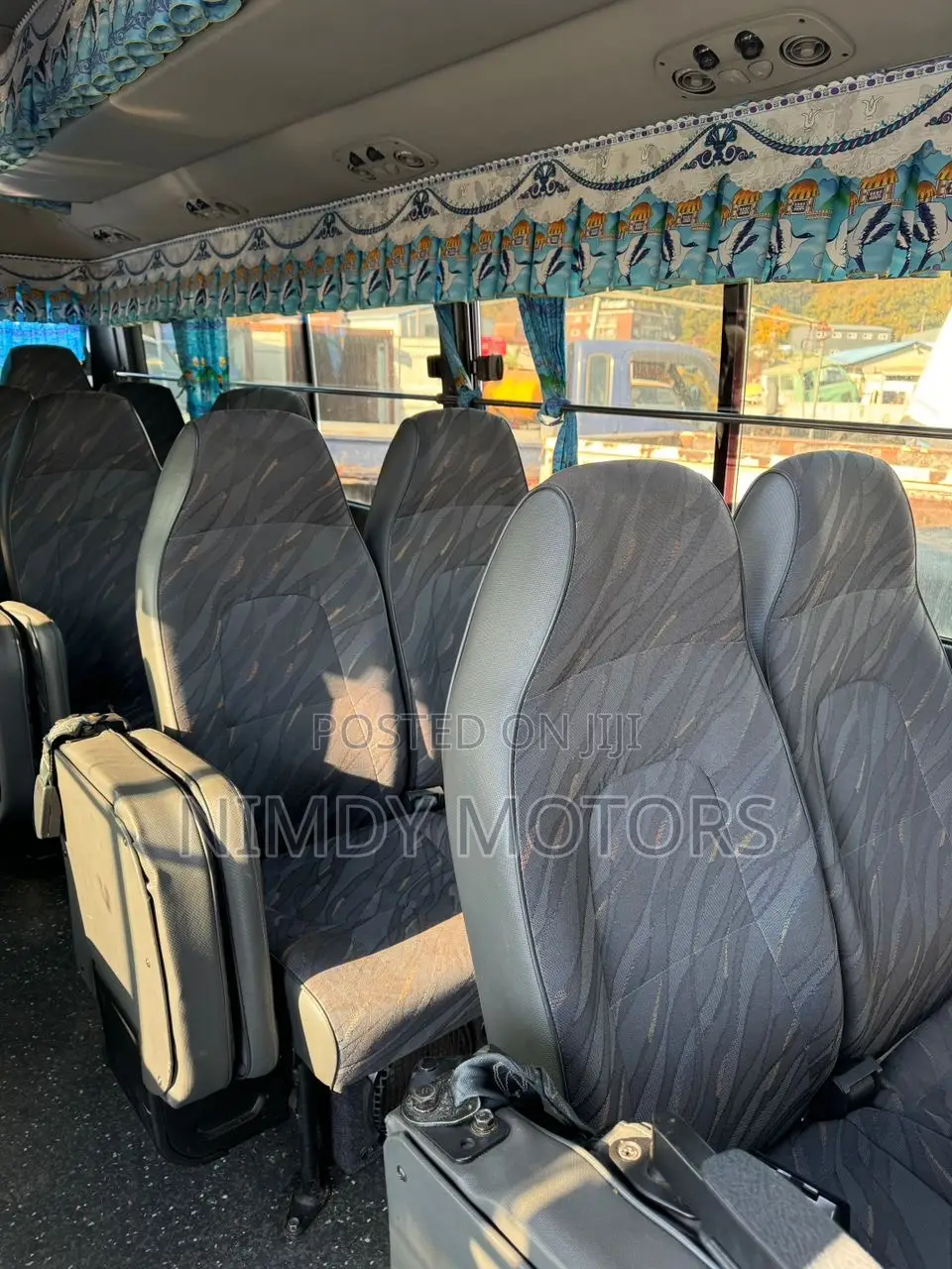 Hyundai County 2014 Grey