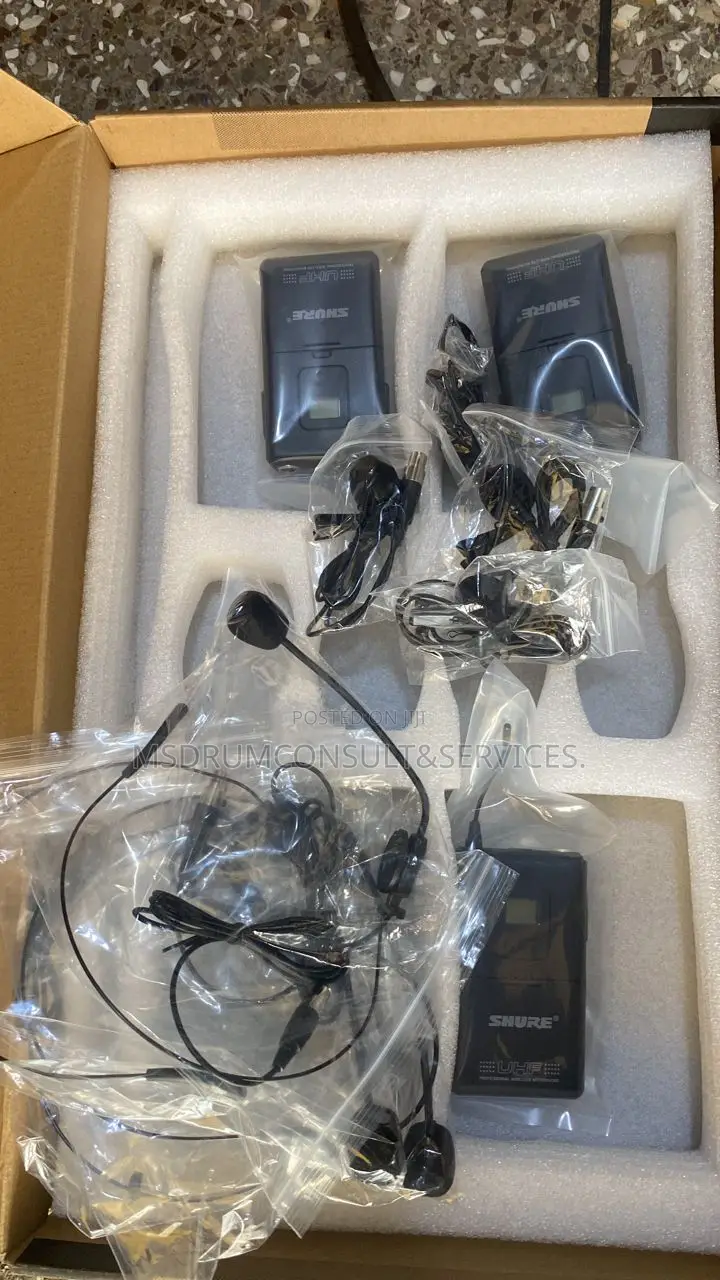 Lapel Mics 4 in 1