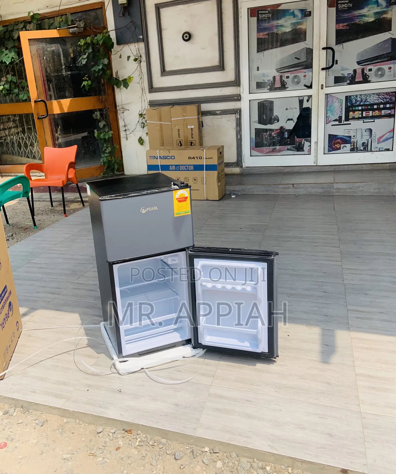 Choose Unique Pearl Table Top Double Door Fridge(Silver).