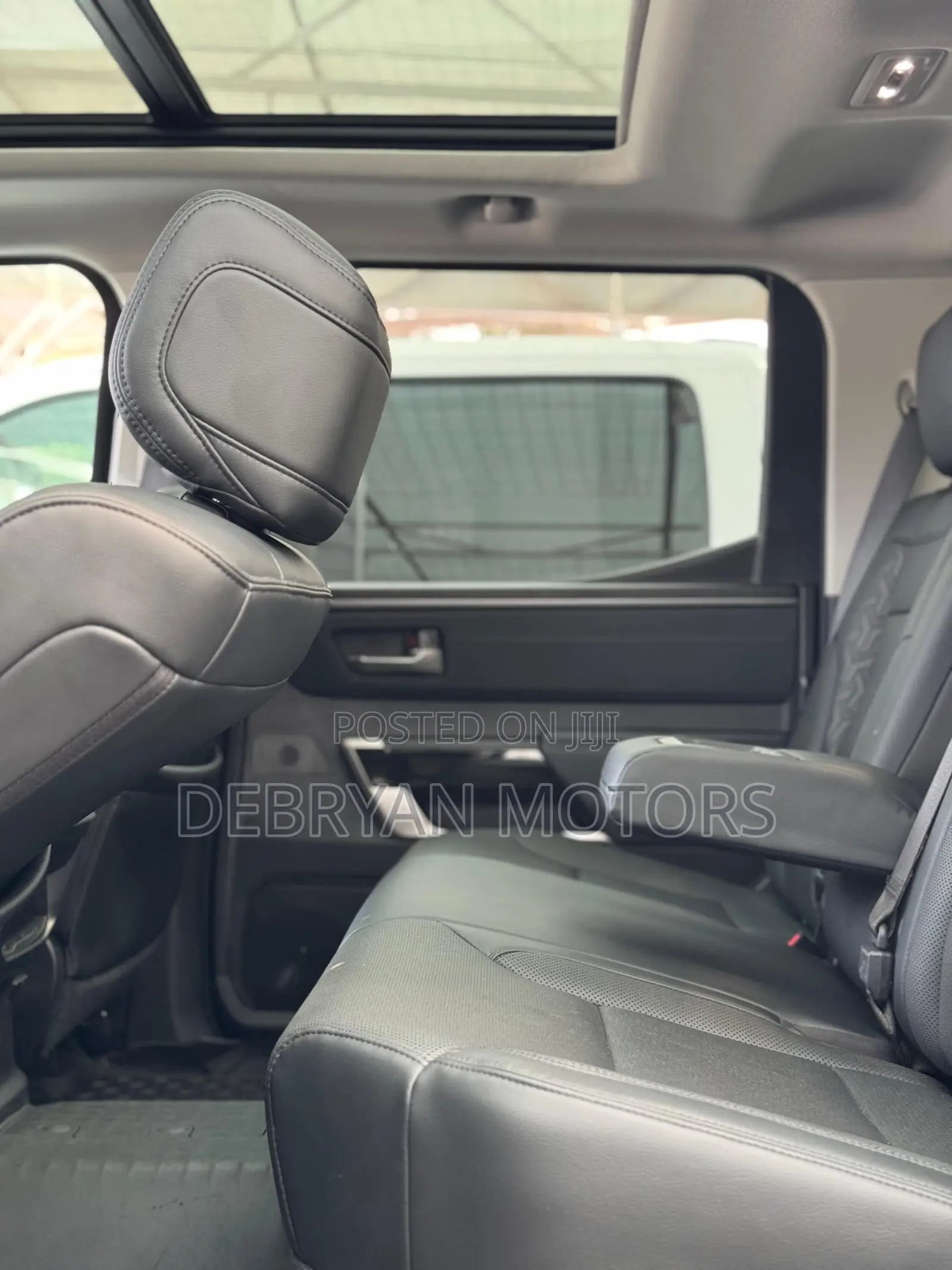 Toyota Tundra 2023 Silver