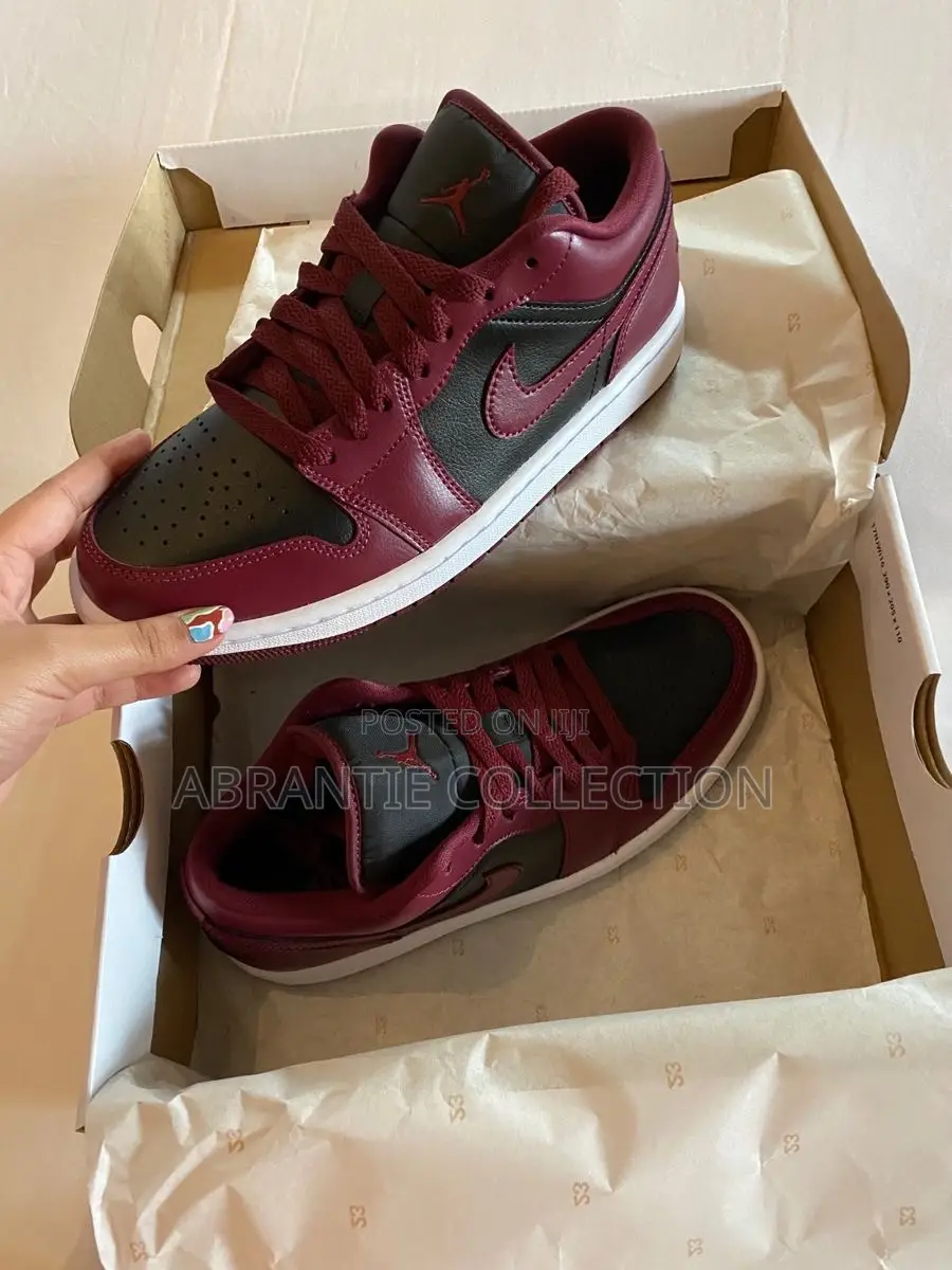 Air Jordan 1 Low Cherry