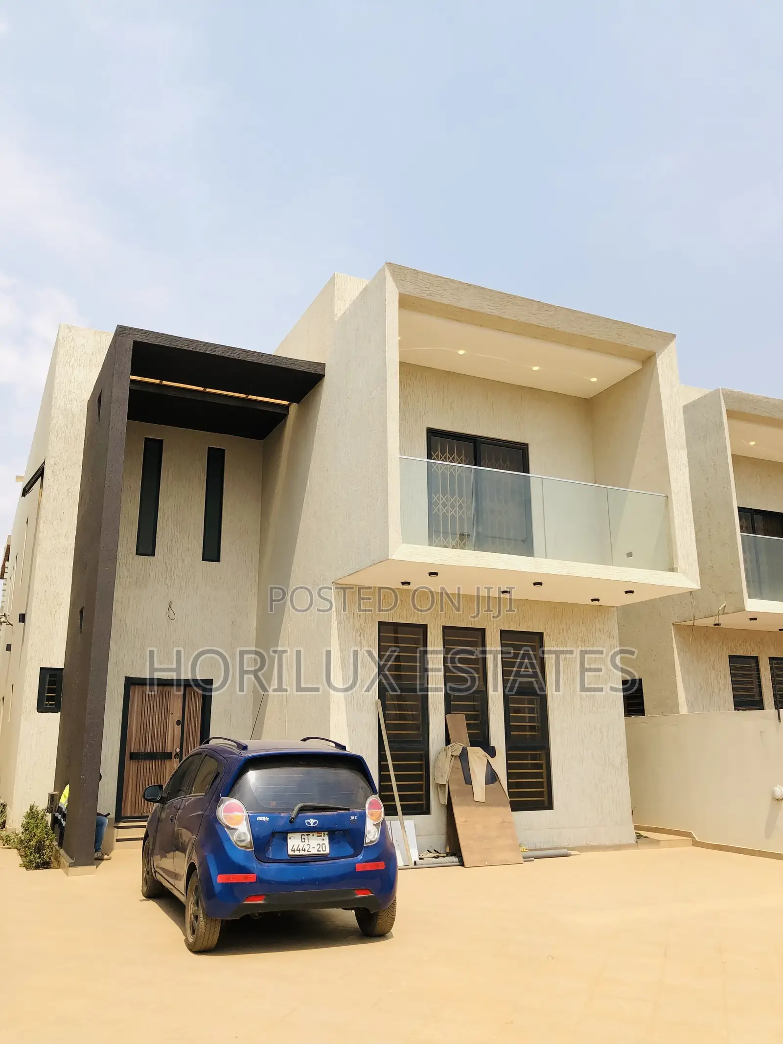 5bdrm Mansion in Kon Agency, Lake Side Estate for sale