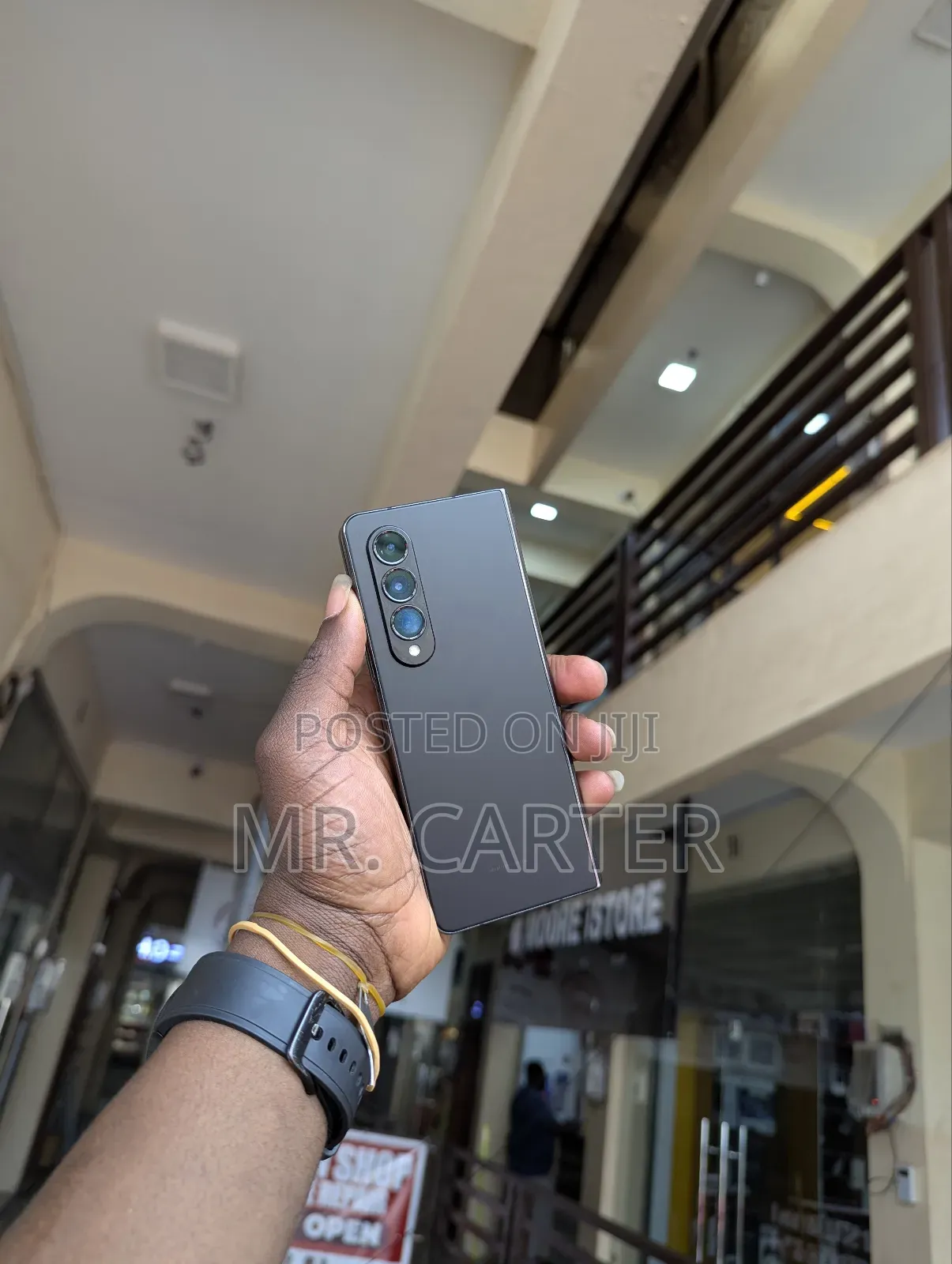 New Samsung Galaxy Z Fold4 256 GB Black