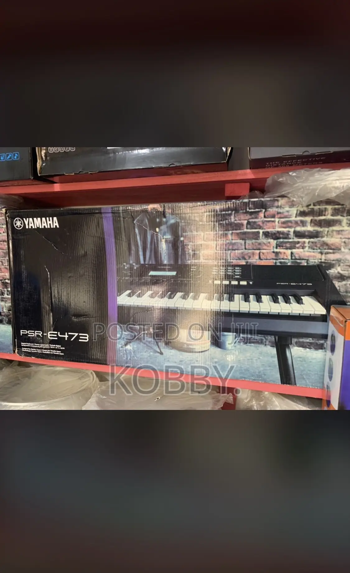 Yamaha PSR E473
