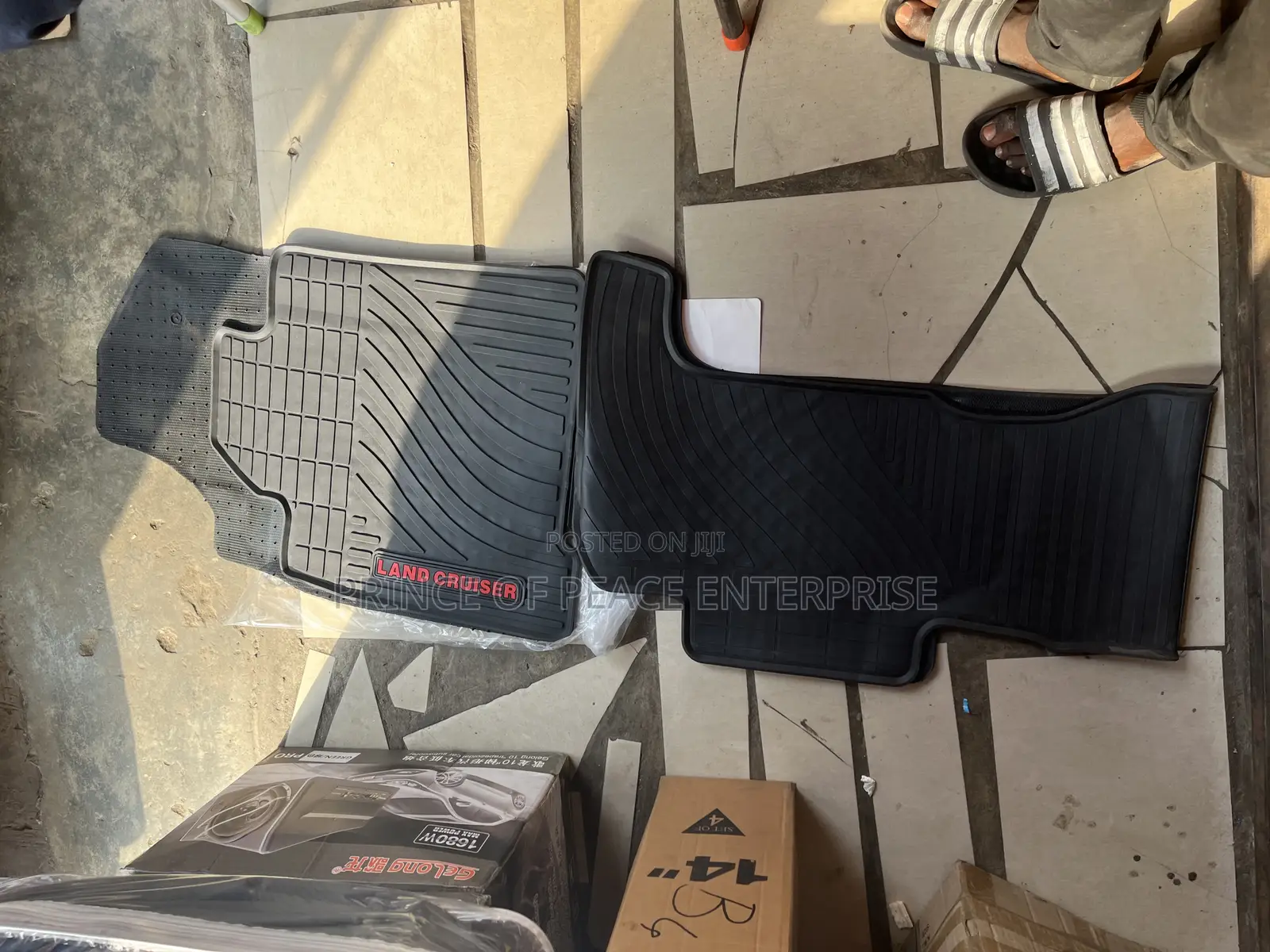 Land Cruiser 200 and Land Cruiser 300 Complete Floor Mat
