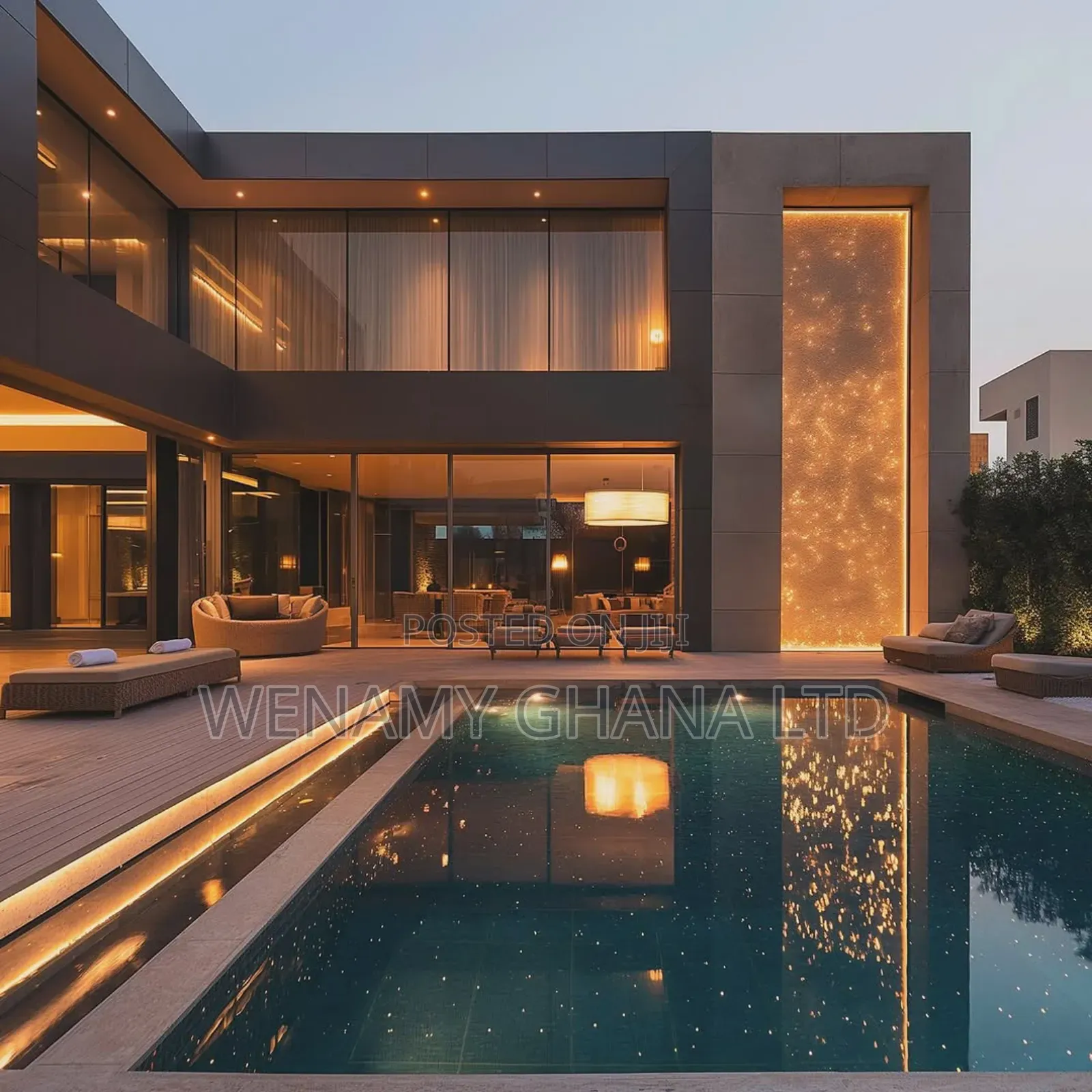 4bdrm Mansion in Accra for sale