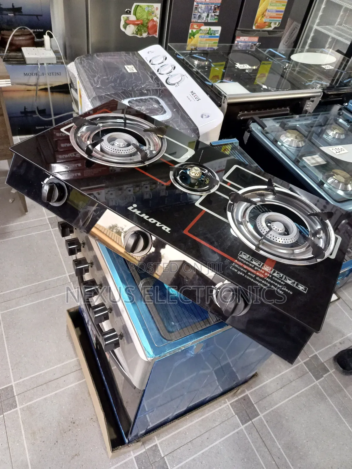 Brand Innova 3burner Glass Top Gas Stove