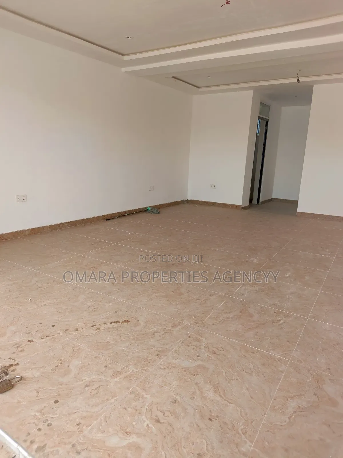 Shop for Rent