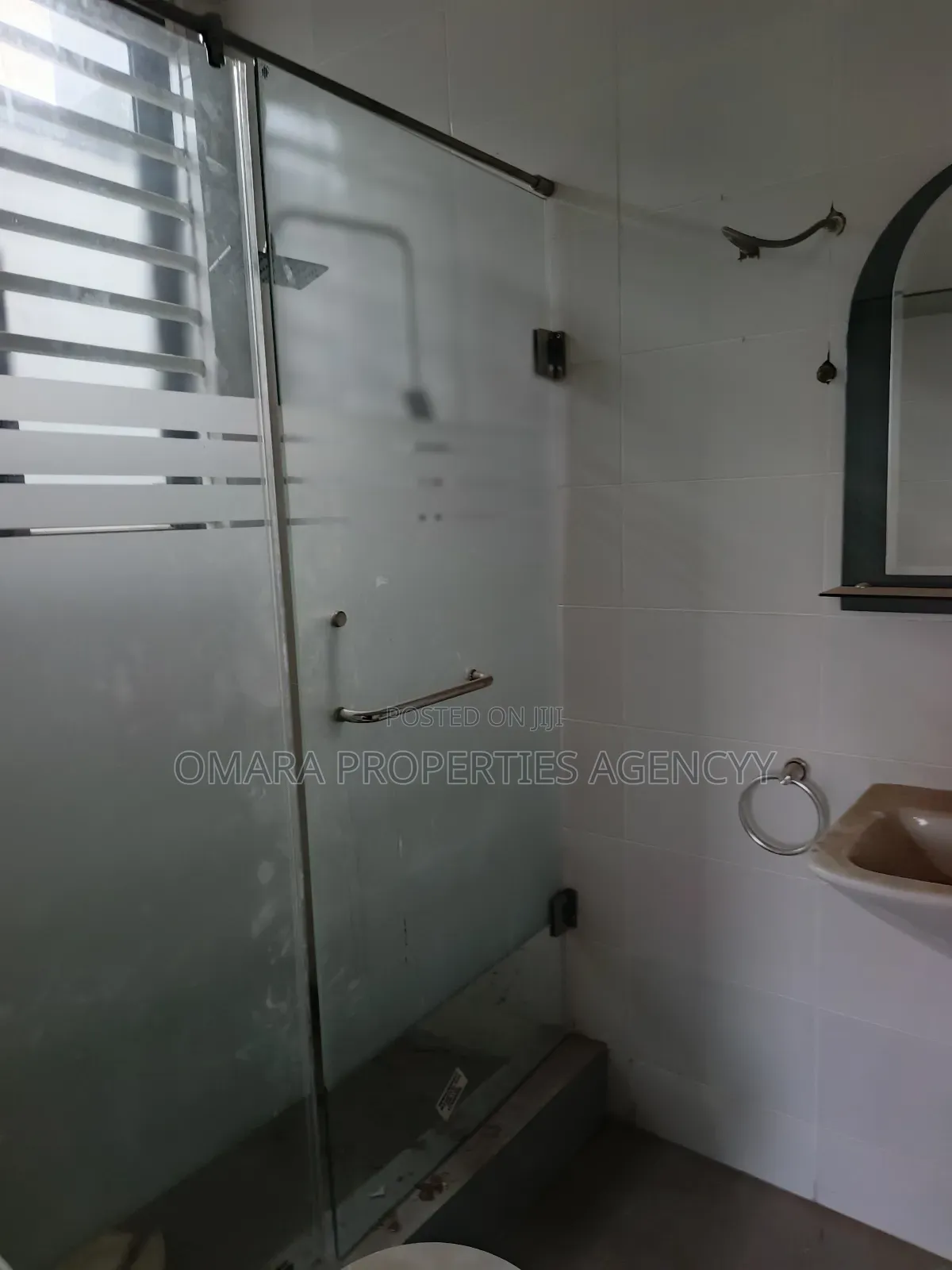 2bdrm Apartment in East Legon for rent