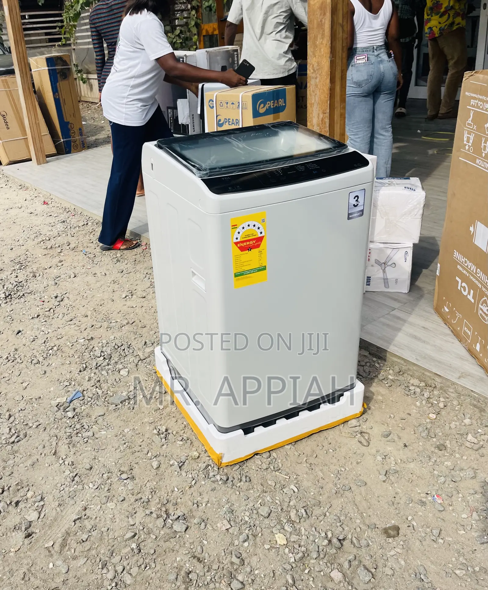 Laundry Made Easy With TCL 8kg Fully Auto Washing Machine.