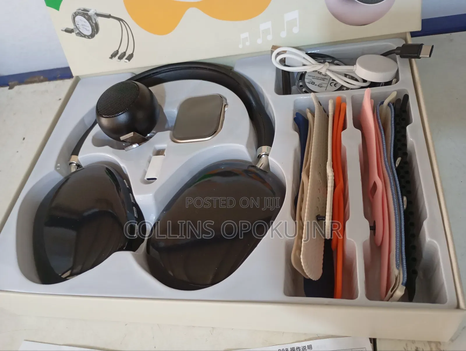D-P9 Ultra Smartwatch With Bt Speaker and Headphone - Black