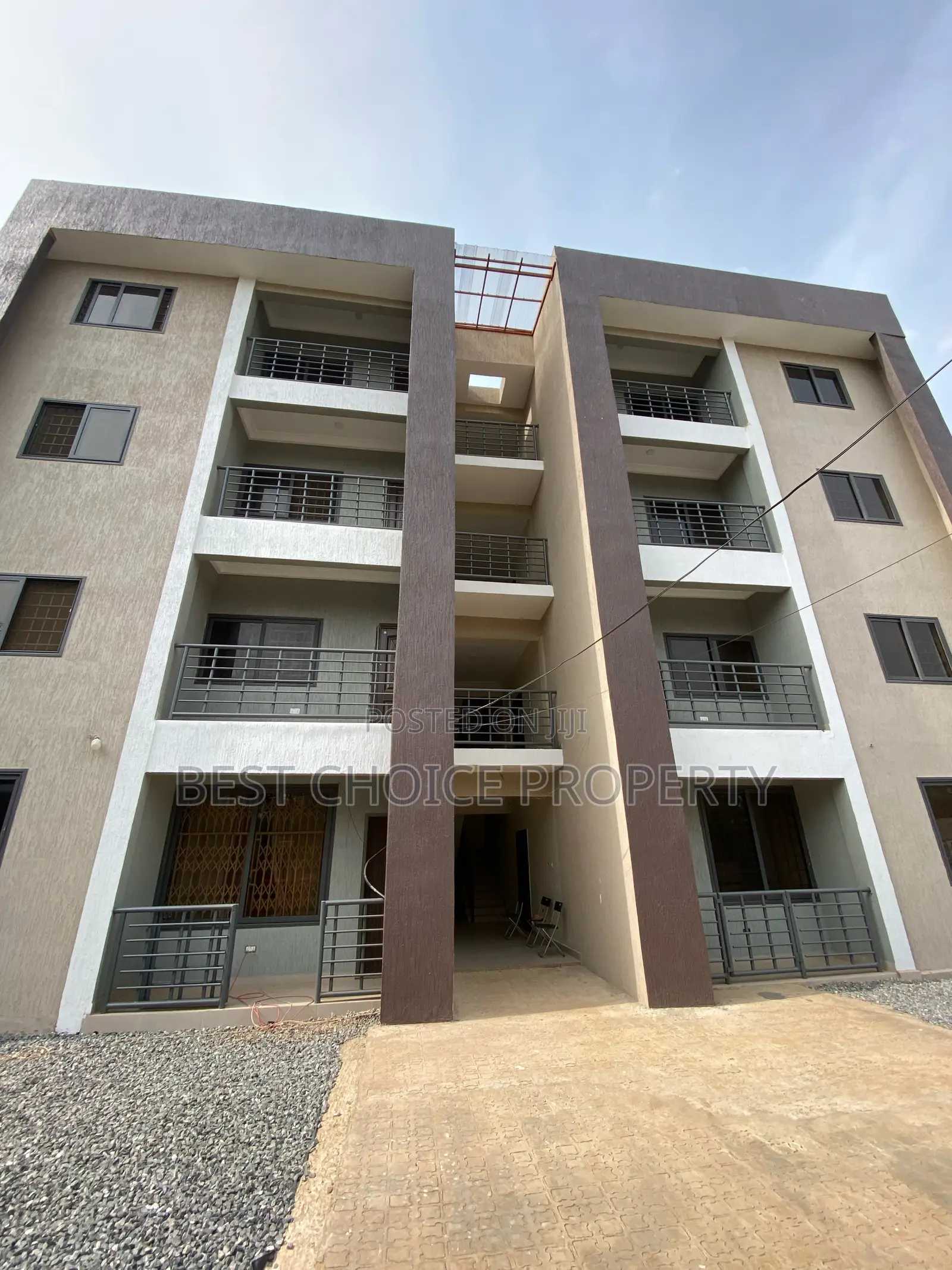 2bdrm Apartment in Owosuansa, Oyarifa for rent