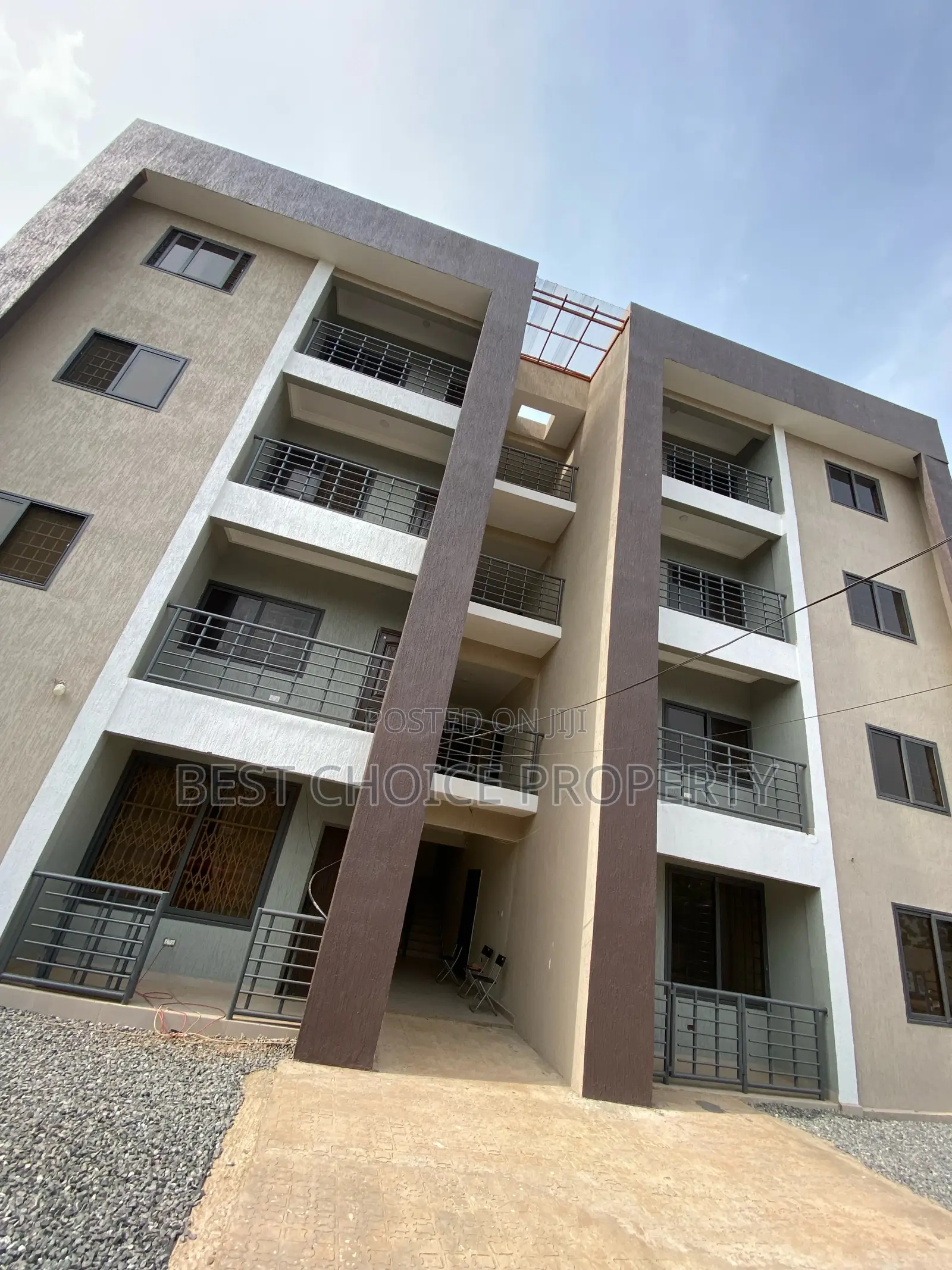 2bdrm Apartment in Owosuansa, Oyarifa for rent