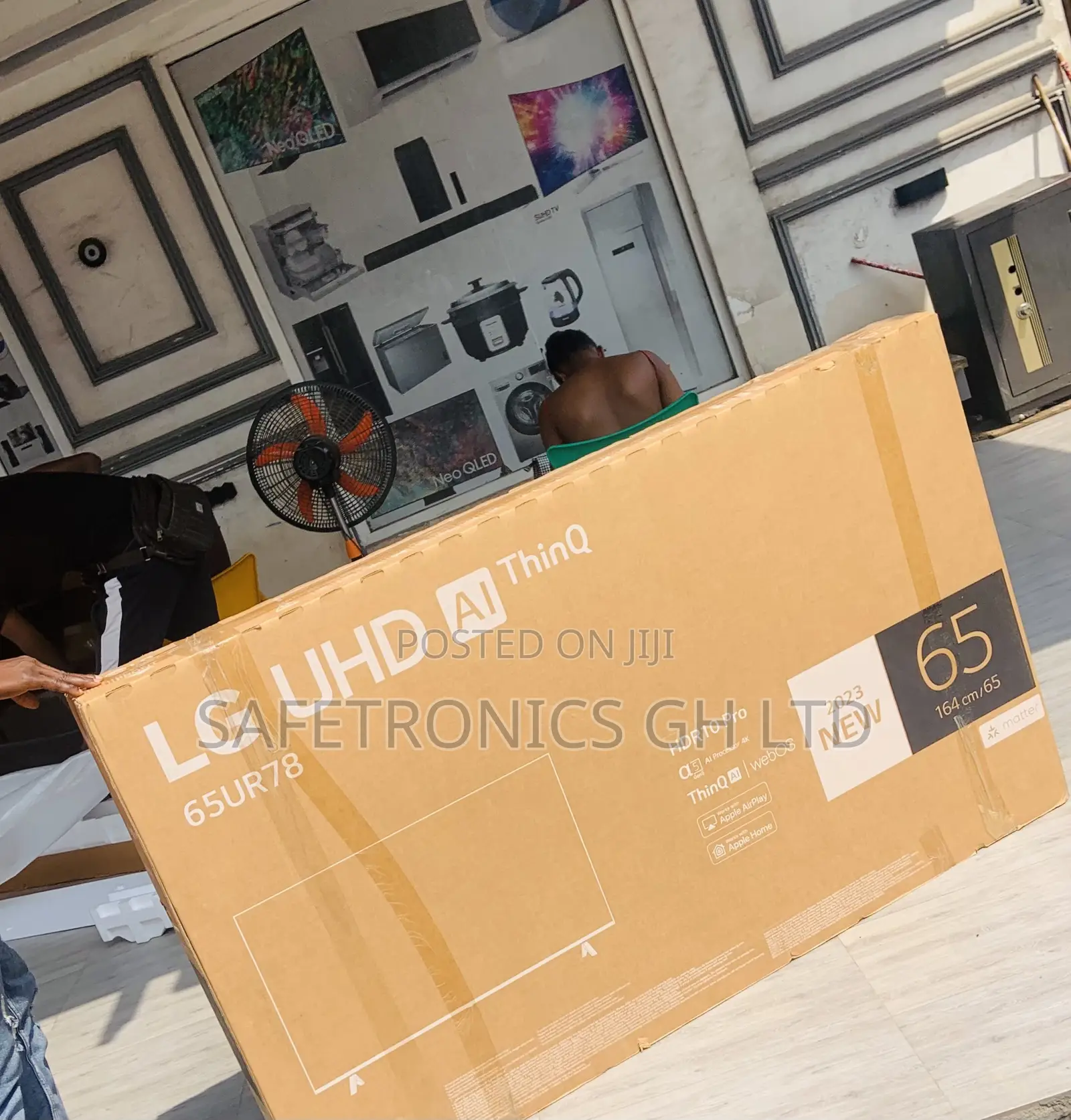Correct 65 Inch Uhd Lg Crystal Clear Ur73 Tv