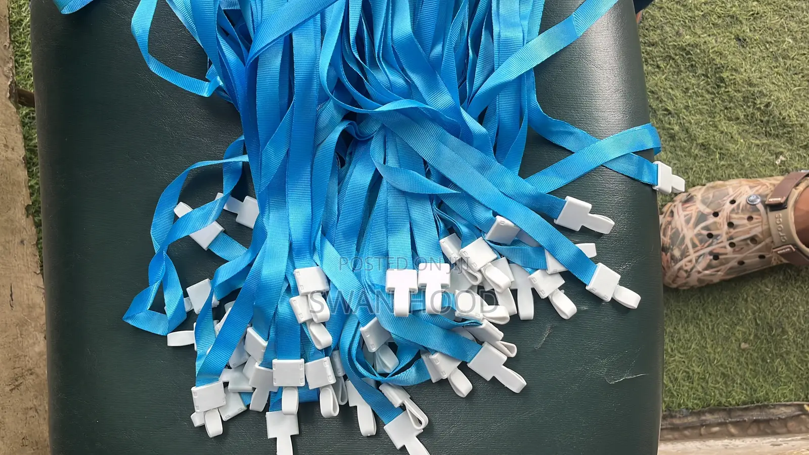 Lanyards / Plain Lanyards in Different Colors and Styles