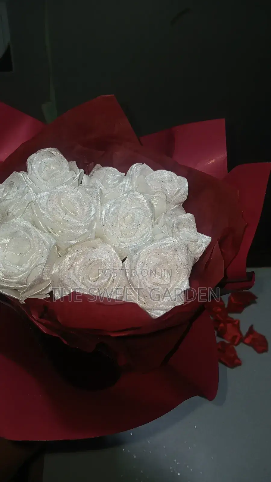 Satin Roses Bouquets