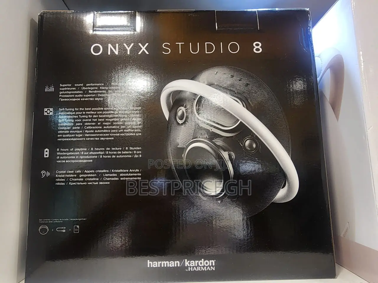 Onyx Studio 8