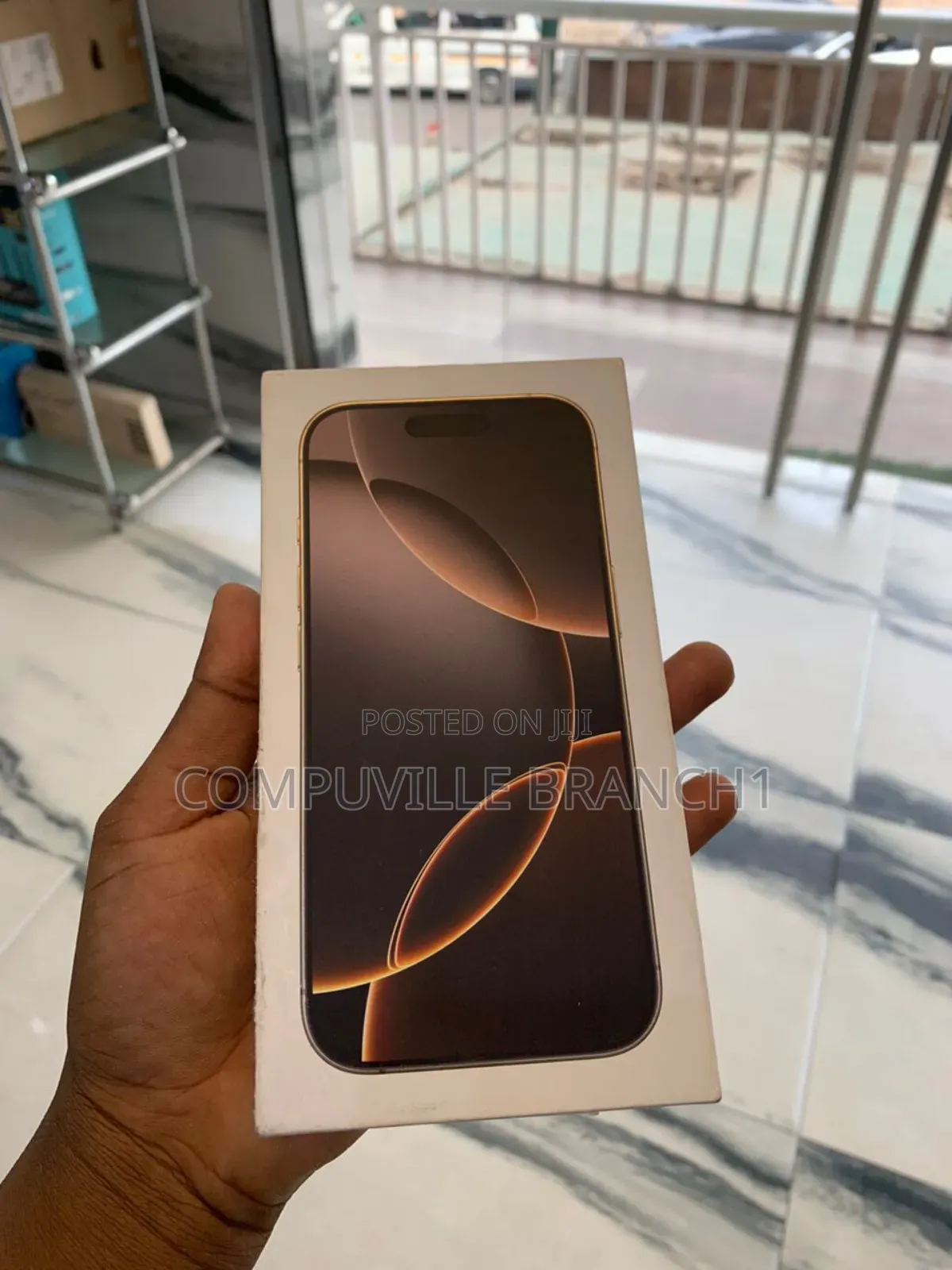 New Apple iPhone 16 Pro 256 GB Bronze