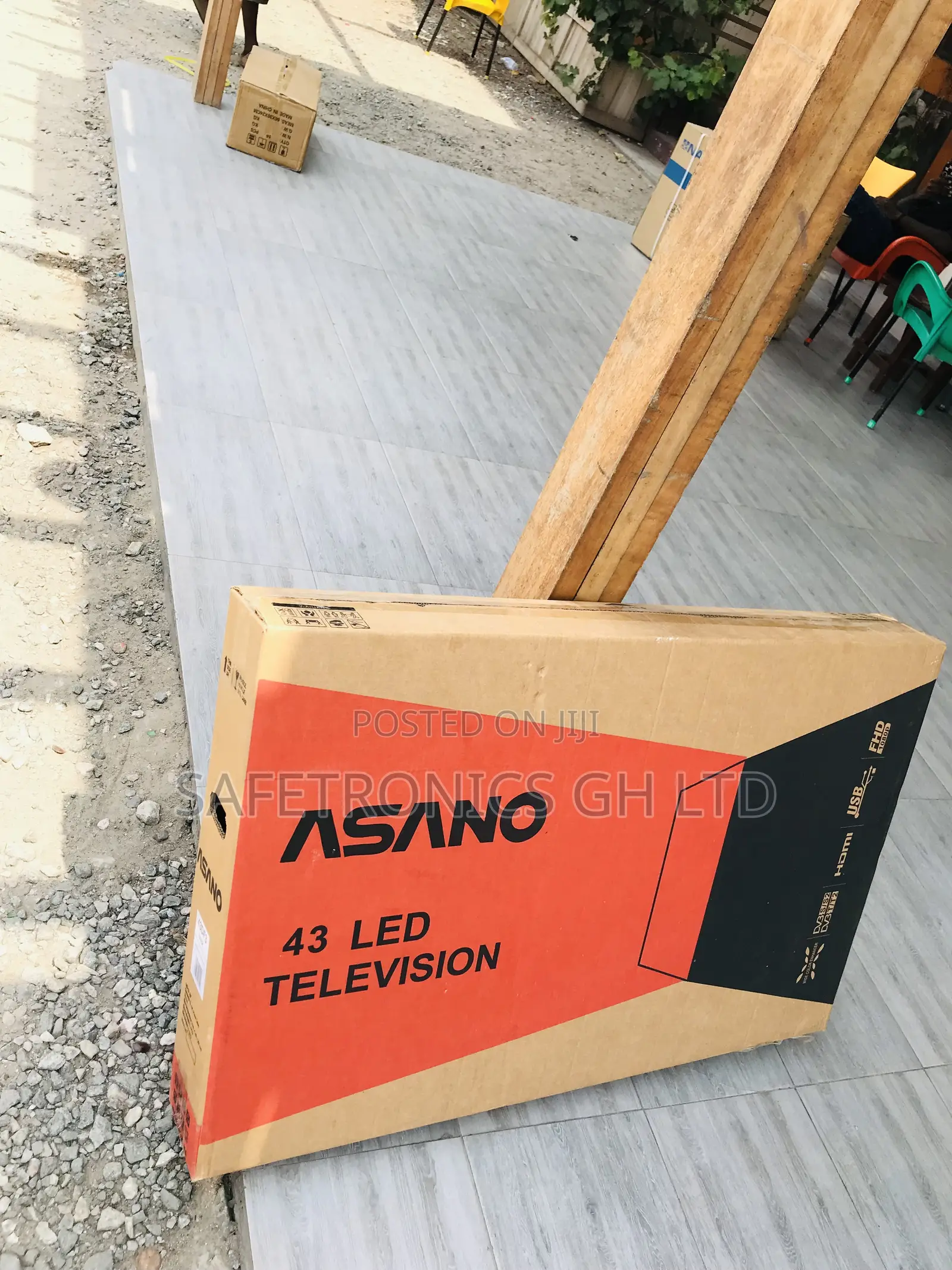 Perfect Design 43 Inch Led Digital Satellite Asano Tv