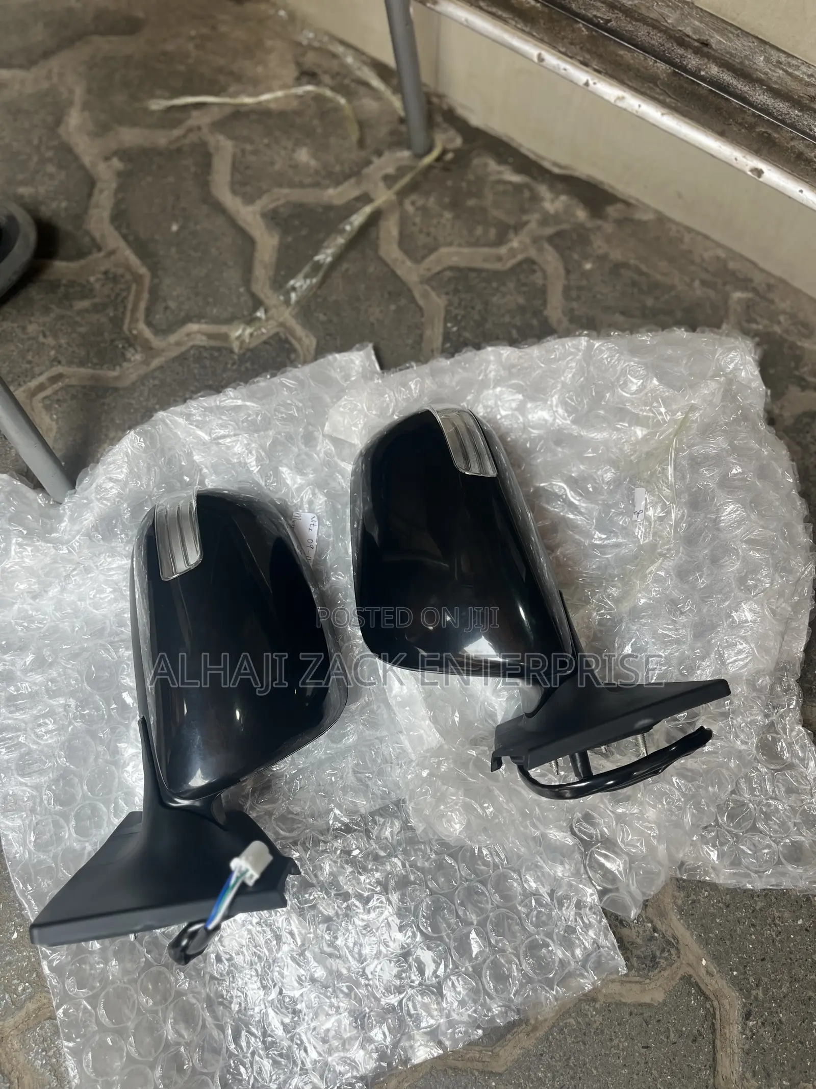 VITZ 2010 Mirror With Light