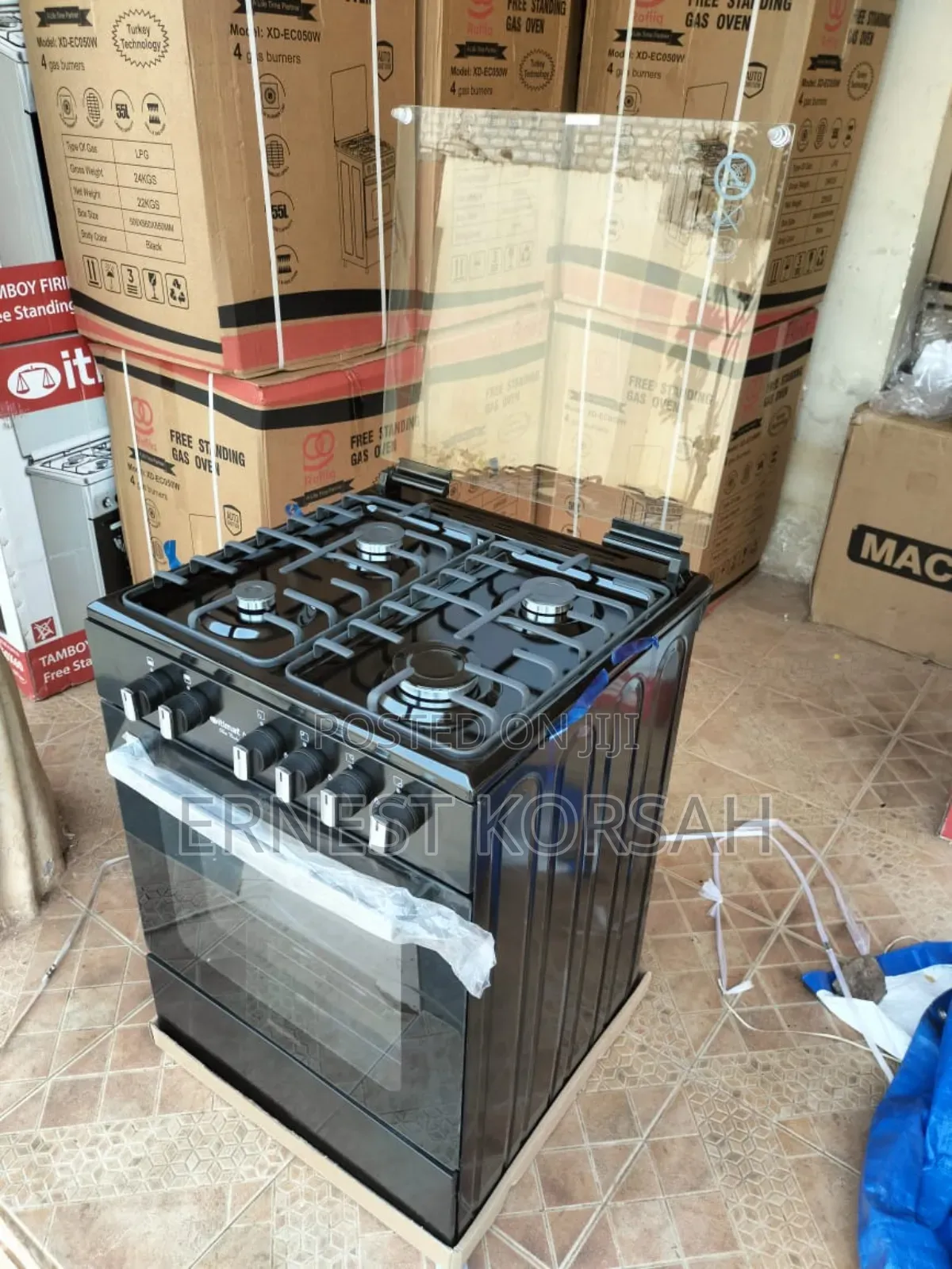 60x60 Free Standing 4 Burner Withoven