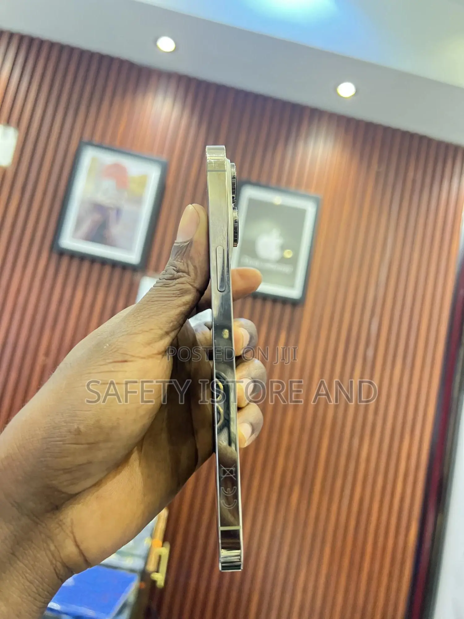 New Apple iPhone 14 Pro Max 256 GB Gold