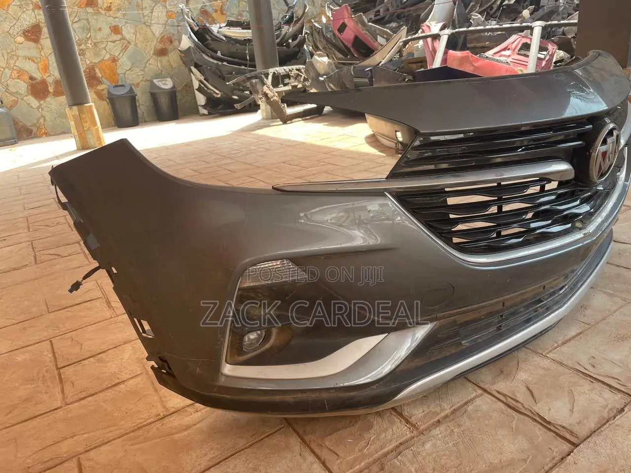 Buick Encore Essence 2018 Front Bumper