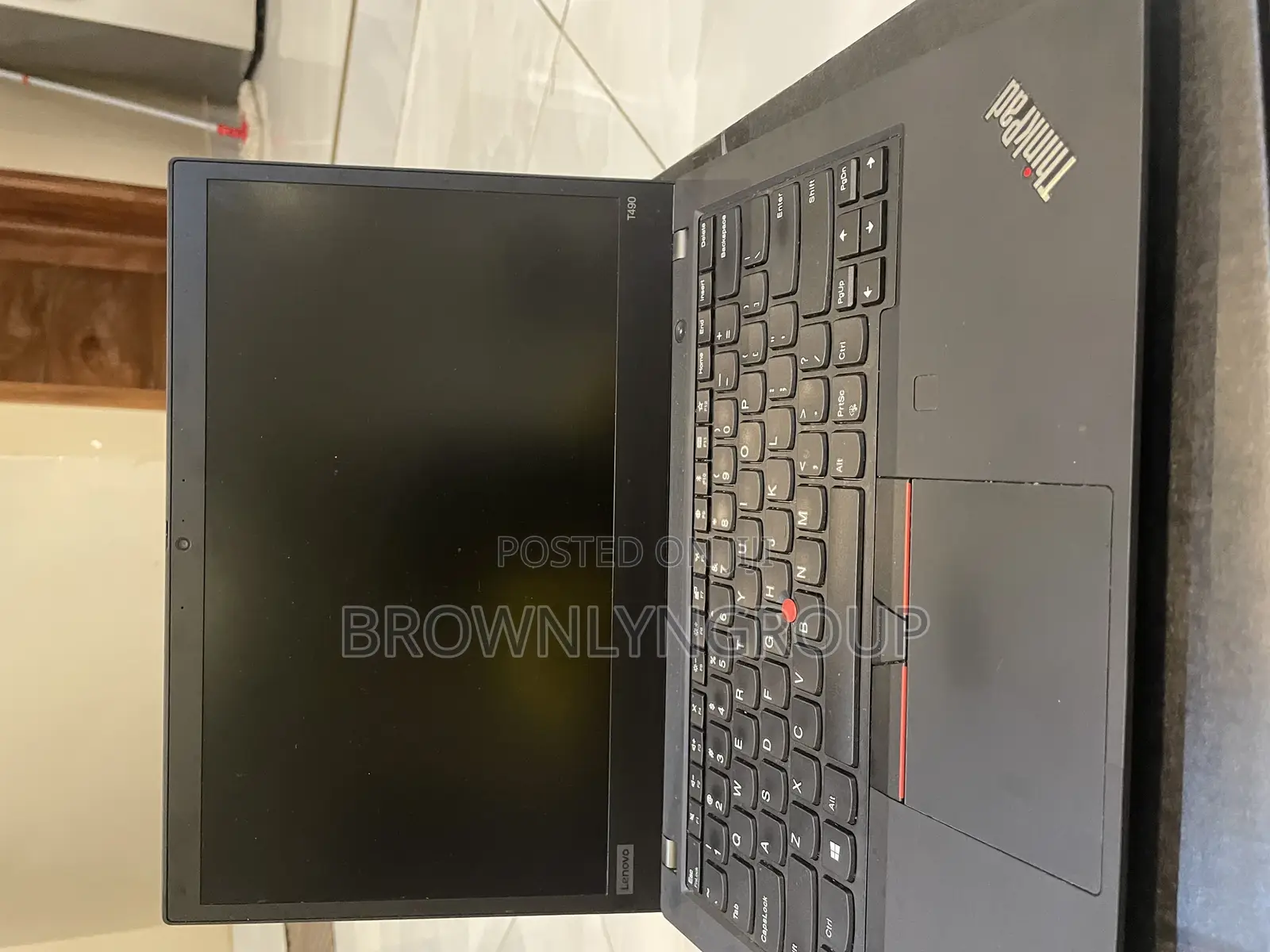 New Laptop Lenovo Thinkpad T490s 8GB Intel Core I5 SSD 256GB