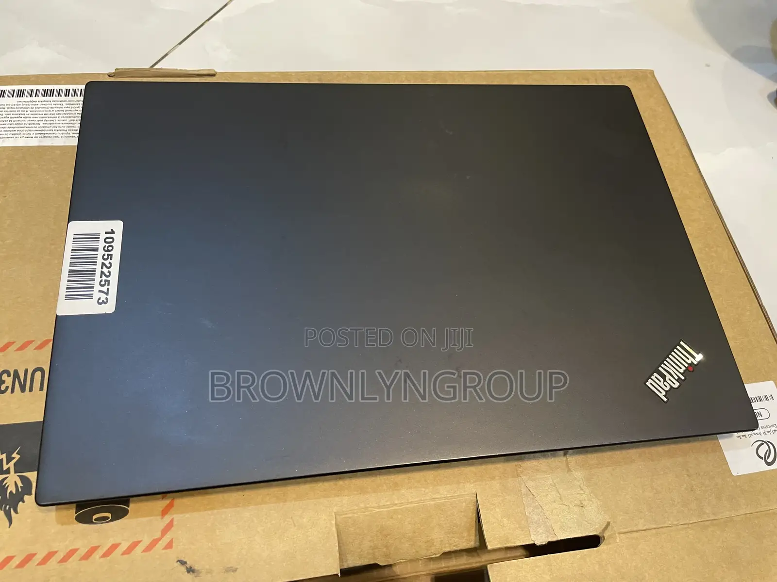New Laptop Lenovo Thinkpad T490s 8GB Intel Core I5 SSD 256GB